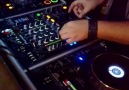 Pioneer CDJ-1000 MK3 & DJM 800 In Electro House Music