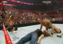Randy Orton Trıple H'nın Karısını Gözünün Önünde Öp...