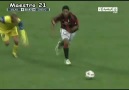 Ronaldinho rakibinin gururuyla oynadı [HQ]