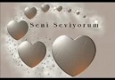 SENİ SEVİYORUM BİLİYORMUSUN..