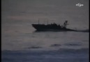 Şerefsiz İsrail Yardım Gemisine Sardırdıqı An...!!!