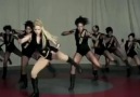 Shakira Ft. Lil Wayne - Give It To Me