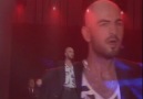 Soner Sarıkabadayı ~ Buz [Beyaz Show] [HQ]