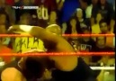 Undertaker Paul Bearer'ı Kuma Gömüyor [Smackdown - Raw Turkey]